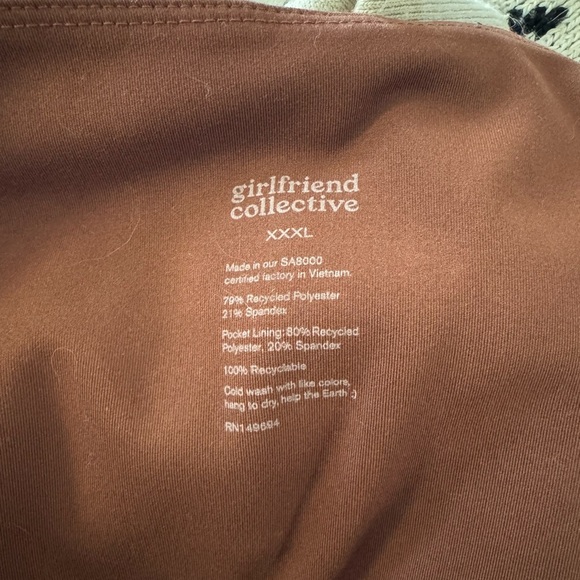 Girlfriend Collective Chocolate Brown Leggings - Picture 5 of 8